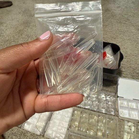 Assorted Nail Tips - Picture 13 of 13